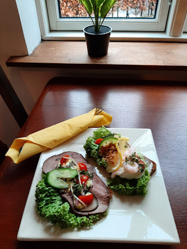 Opinii despre Buresø Cafe' în Slangerup - Gastronomi og hotelvirksomhed