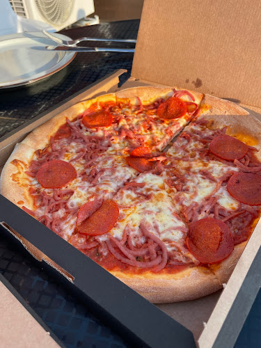 Horne Pizza & Grill - Gastronomi og hotelvirksomhed