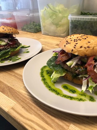 Opinii despre Restaurant Stenbymølle în Gudhjem - Gastronomi og hotelvirksomhed