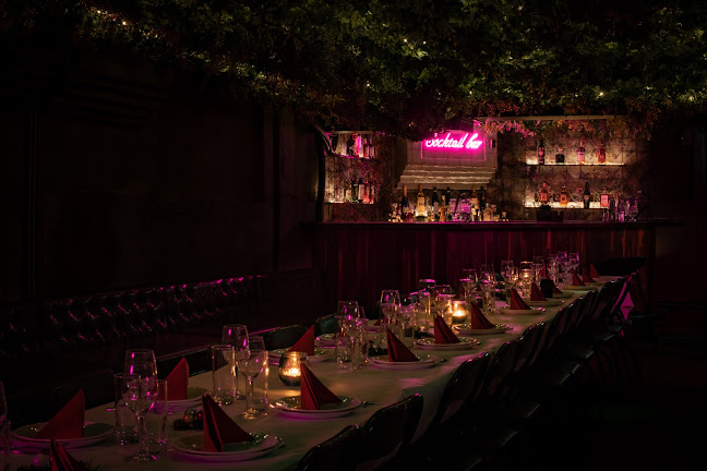 PV (Pustervig) - Kaffe & Cocktails