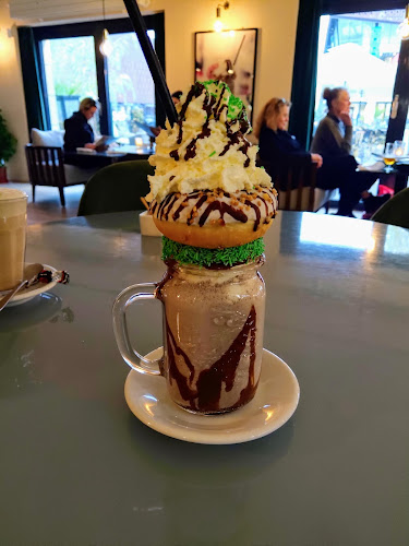 Comentarii opinii despre Cafe Velvet