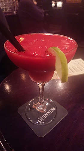 Comentarii opinii despre Giniz Bar