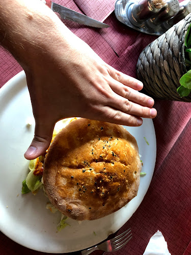 Kongens Café & Pizzeria - Gastronomi og hotelvirksomhed