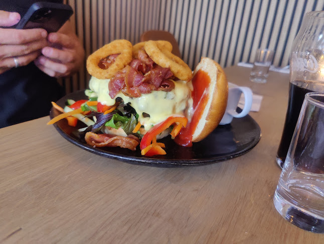 Comentarii opinii despre Larsens Bøfhus