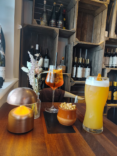 Comentarii opinii despre Visselulles Vinbar