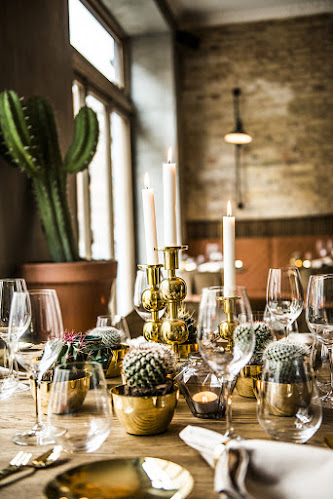 Kiin Kiin Bao Bao - Gastronomi og hotelvirksomhed