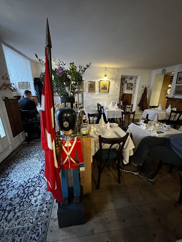 Opinii despre Restaurant Amalie în København - Gastronomi og hotelvirksomhed
