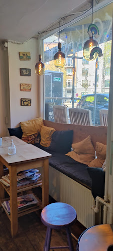 Comentarii opinii despre Clausens sandwich og juice