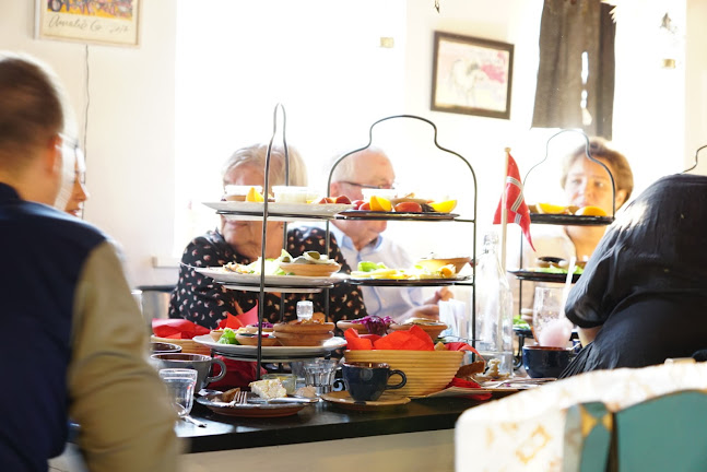 Opinii despre Keramikcafé Møllehuset în Hjørring - Gastronomi og hotelvirksomhed