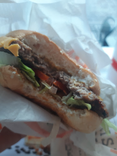 Comentarii opinii despre MAX Burgers