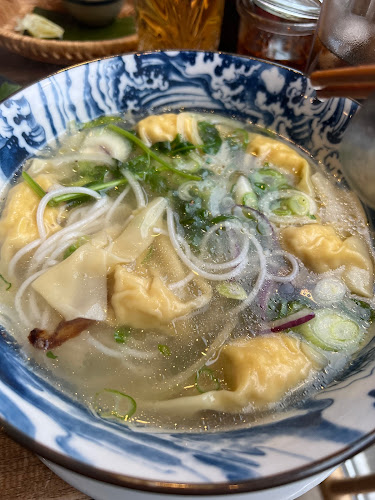 Viet Food Street Kitchen - Gastronomi og hotelvirksomhed