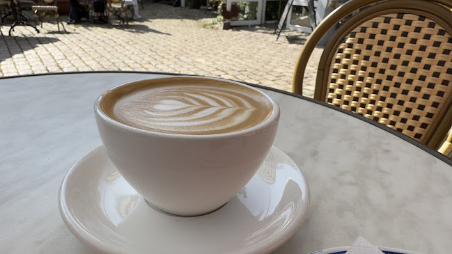 Stillestund kaffebar - Gastronomi og hotelvirksomhed