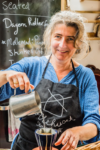 Keramikcafé Møllehuset - Gastronomi og hotelvirksomhed