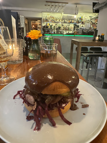 Rum Club - Gastronomi og hotelvirksomhed