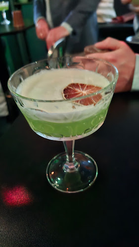 Little Green Door - Gastronomi og hotelvirksomhed