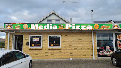 Media pizza