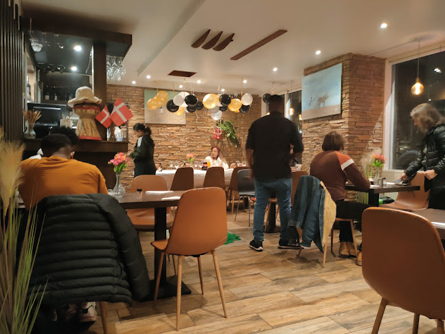 Mosob Restaurant - Eritrean & Ethiopian Restaurant - København