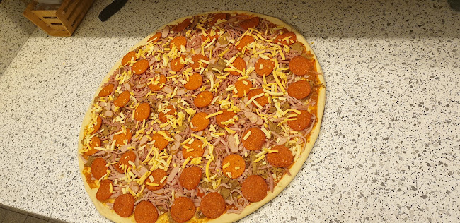 Opinii despre Chicken & Burger în Horsens - Gastronomi og hotelvirksomhed