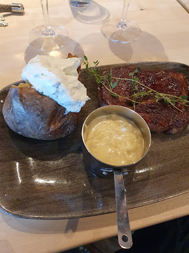 Opinii despre Bone's Kolding în Kolding - Gastronomi og hotelvirksomhed