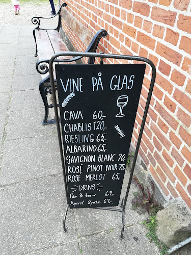 Vrads Station - Gastronomi og hotelvirksomhed