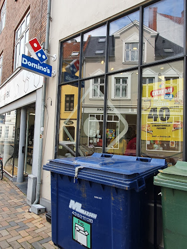 Comentarii opinii despre Domino's Pizza