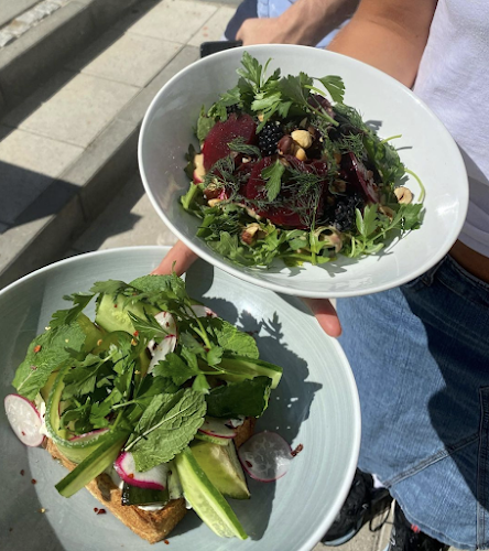 Comentarii opinii despre Tekno Eatery