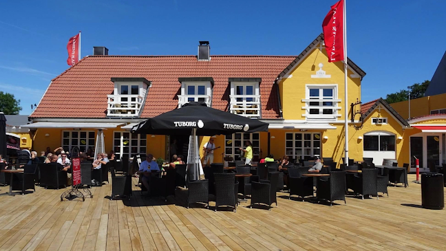 Opinii despre Larsens Plads în Væggerløse - Gastronomi og hotelvirksomhed