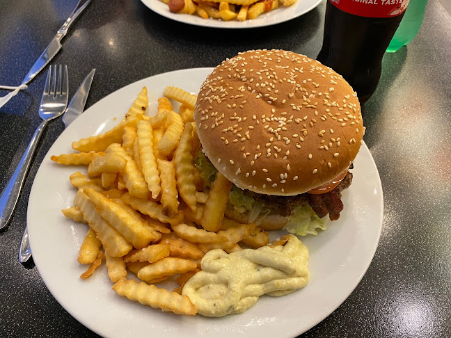 Pit stop Hjøllund - Gastronomi og hotelvirksomhed