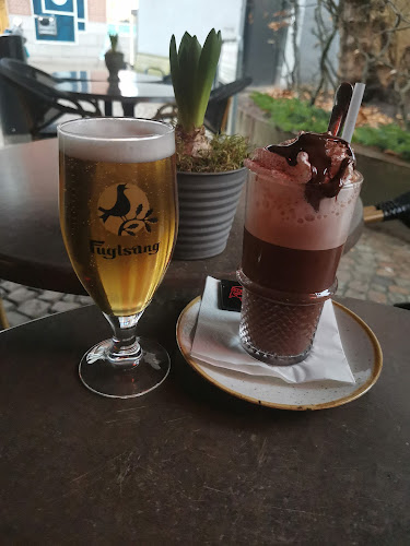 Comentarii opinii despre Cafe Butler