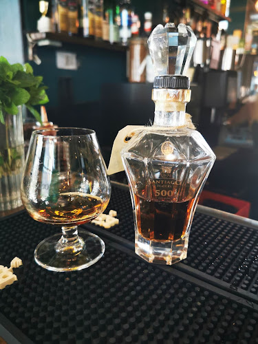 Comentarii opinii despre Oops