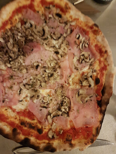 Opinii despre Ristorante Pizzeria Roma în Silkeborg - Gastronomi og hotelvirksomhed