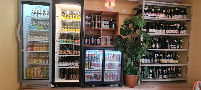 Comentarii opinii despre Giallo