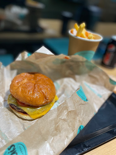 Opinii despre Louis Burger în Frederiksberg - Gastronomi og hotelvirksomhed