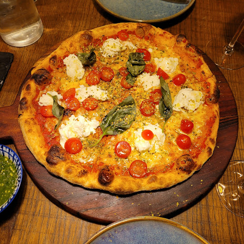 Nonsolo Trattoria - Gastronomi og hotelvirksomhed