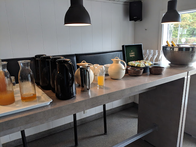 Opinii despre Cafe Jenners în Greve - Gastronomi og hotelvirksomhed
