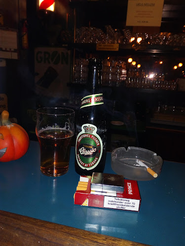 Opinii despre Cafe Lille Peter în Nørrebro - Gastronomi og hotelvirksomhed