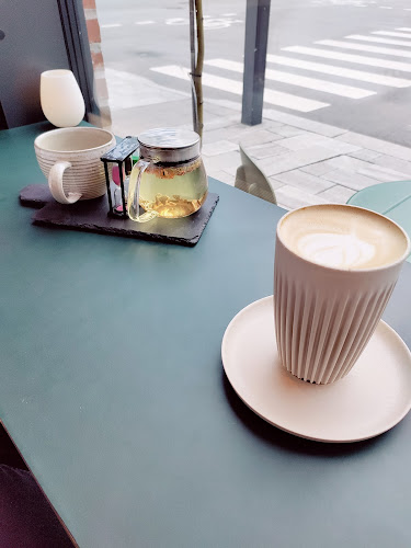 Comentarii opinii despre Konsjös