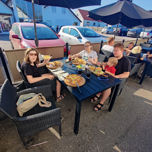 Hune Pizza Restaurant - Gastronomi og hotelvirksomhed