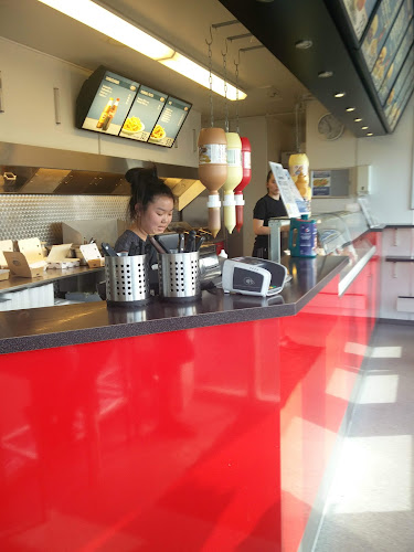 Q8 Grillen - Gastronomi og hotelvirksomhed