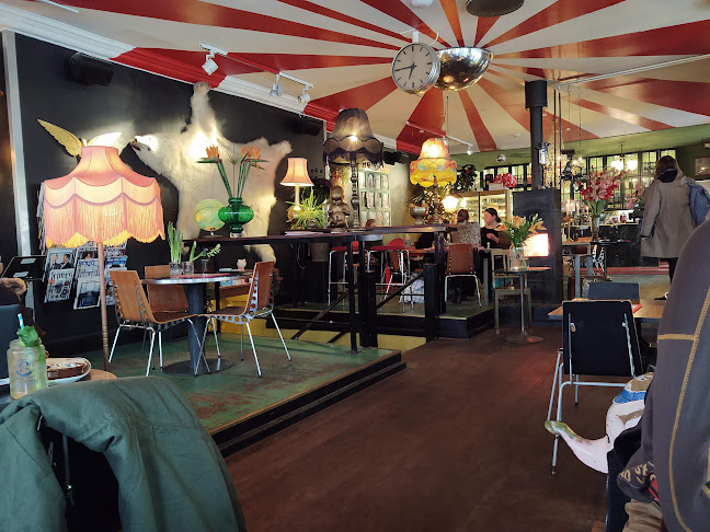 Café Staalvand - Gastronomi og hotelvirksomhed