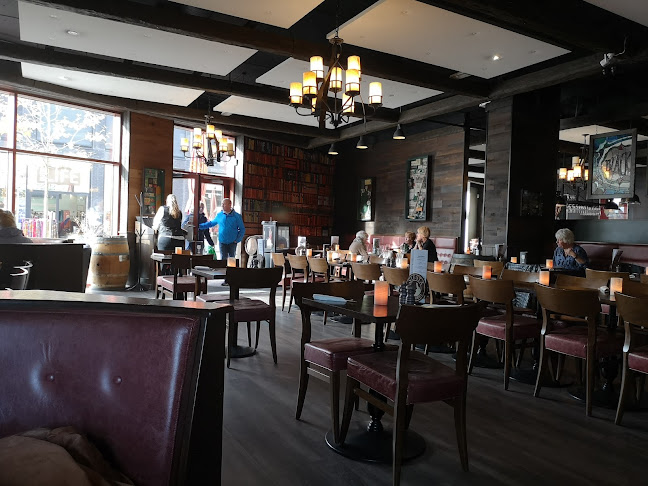 La Siesta - Gastronomi og hotelvirksomhed