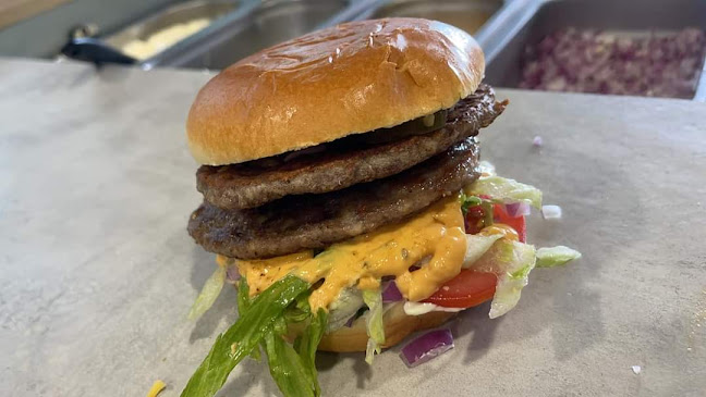 Mina's Sandwich & Grill - Sæby