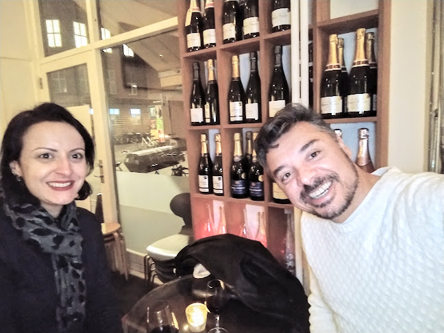 Vinhanen - Gastronomi og hotelvirksomhed