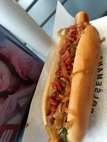 Opinii despre Pølsevognen Aarup în Aarup - Gastronomi og hotelvirksomhed