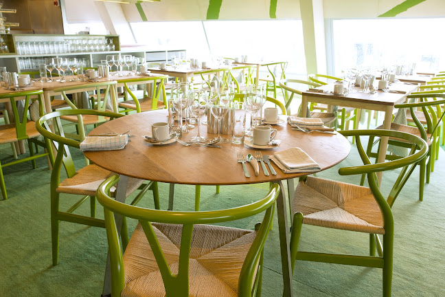 A Hereford Beefstouw, BOXEN