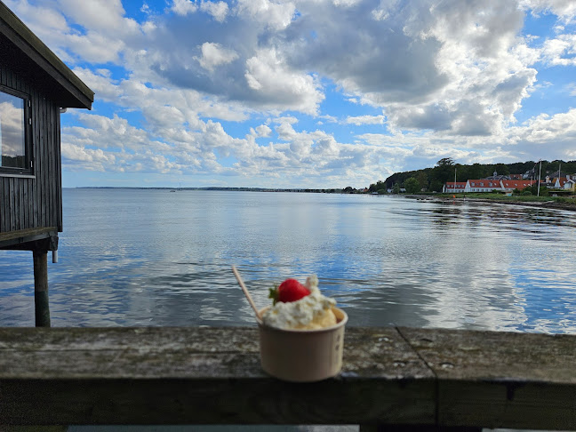 Opinii despre Ishuset Sletten Havn în Humlebæk - Gastronomi og hotelvirksomhed