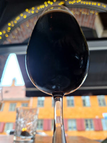 Opinii despre Black Swan în København - Gastronomi og hotelvirksomhed