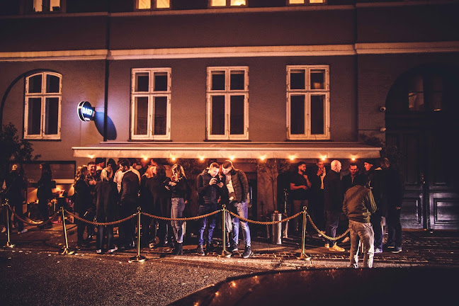 Bar7 - Gastronomi og hotelvirksomhed