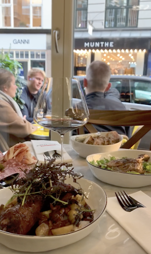Opinii despre Café Dan Turèll în København - Gastronomi og hotelvirksomhed