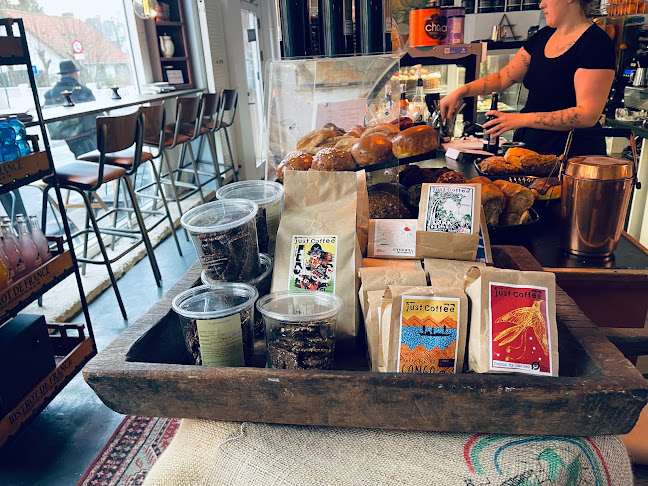 Opinii despre Café Fru Jørgensen în Roskilde - Gastronomi og hotelvirksomhed